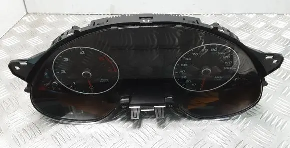 Audi A4 S4 B8 8K Speedometer (instrument cluster) 8K0920983G