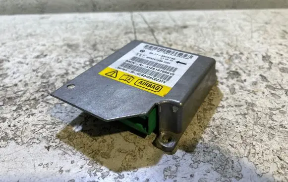 BMW 5 E39 Airbag control unit/module 6919789 316919789010 02B2466C0237V