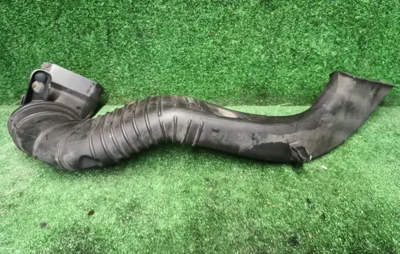 Opel Insignia A Air intake duct part 23445320