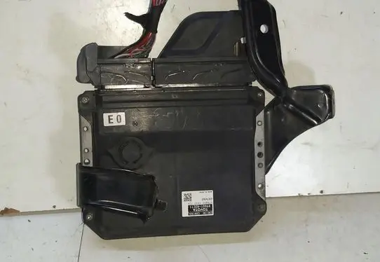 Toyota RAV 4 (XA10) Engine control unit/module ECU 89661-42C11
