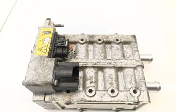 Mercedes-Benz B W246 W242 Other engine bay part A0008350500