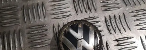 Volkswagen Golf VI Original wheel cap 3b7601171