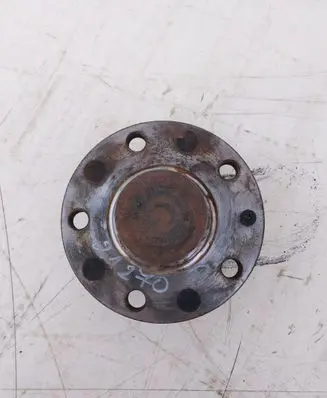 Skoda Octavia Mk4 Rear wheel hub FRONTRIGHT 5WA501611