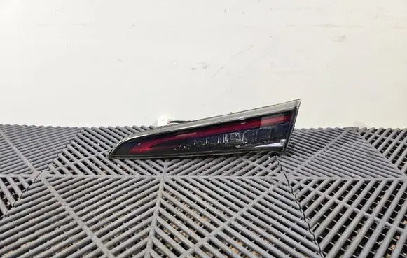 Toyota Corolla E210 E21 Tailgate rear/tail lights E402429 2645500F