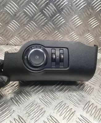 Opel Insignia A Light switch 13268704