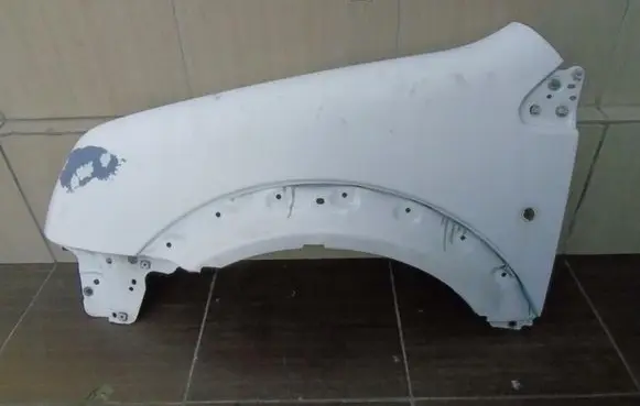 Ford Connect Fender