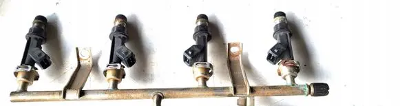 Opel Astra H Fuel main line pipe 25343299