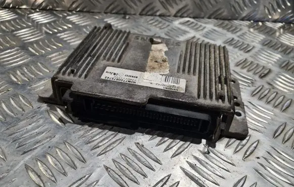 Renault Megane I Engine control unit/module HOM7700875745 7700111772