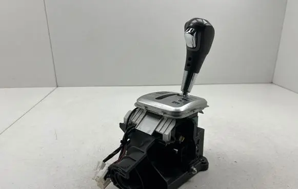 Gear shifter/selector