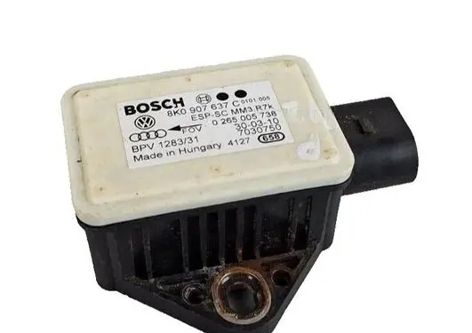 Audi A4 S4 B8 8K ESP acceleration yaw rate sensor 8K0907637C