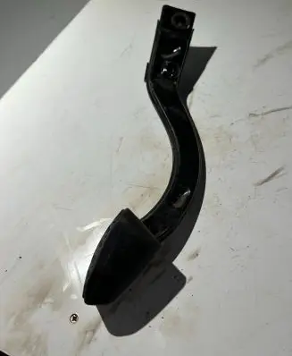 BMW 5 E39 Brake pedal