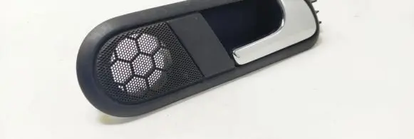 Rear door interior handle