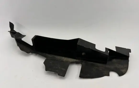 Audi A6 S6 C5 4B Intercooler air guide/duct channel 4B0121283Q