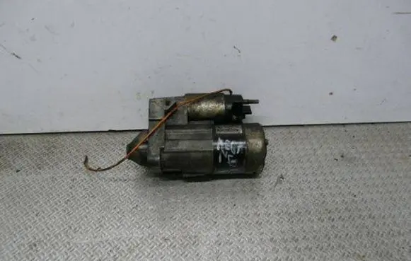 Renault Megane II Starter motor 8200227092