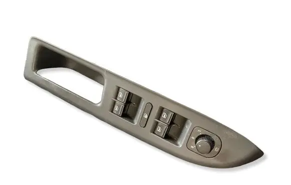 Volkswagen Golf Plus Electric window control switch 1K4959857A