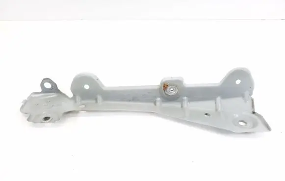 Mercedes-Benz GL X164 Fender mounting bracket A1648800014