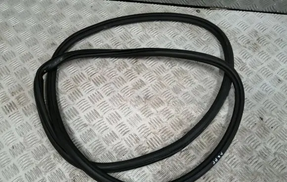 Audi A6 S6 C8 4K Front door rubber seal 4K0831721