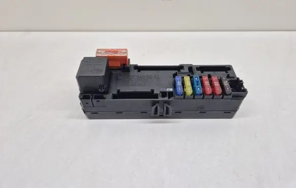 Mercedes-Benz E W210 Fuse module A0005400072