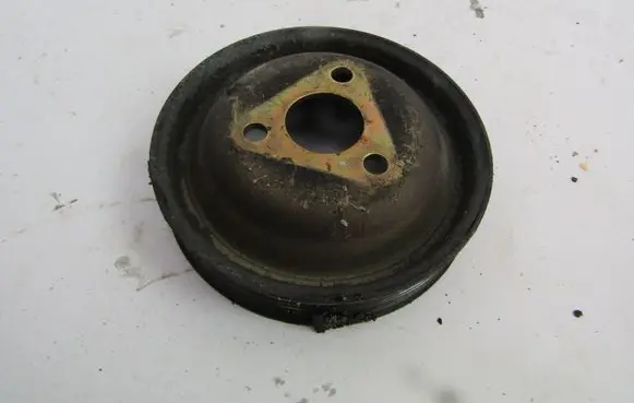 Alfa Romeo 147 Crankshaft pulley 