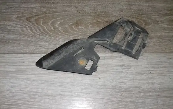 Volvo V50 Headlight/headlamp mounting bracket 30678262
