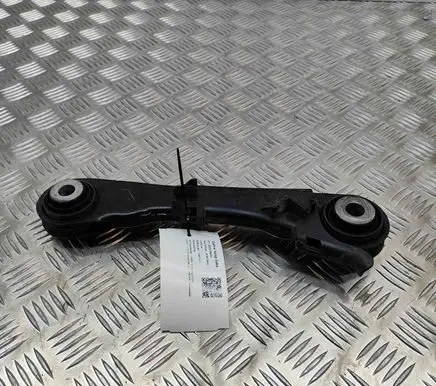 BMW 5 G30 G31 Rear upper control arm/wishbone 6867537