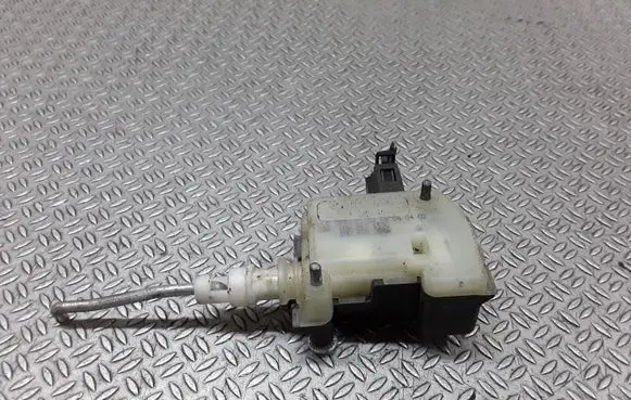 Seat Leon (1M) Central locking motor 1M6862159C