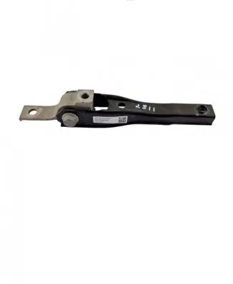 Engine mounting bracket