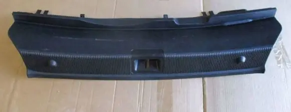 Mercedes-Benz C W204 Trunk/boot sill cover protection A2046900825