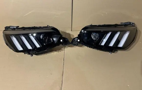 Peugeot 2008 II Headlight/headlamp 9828333680