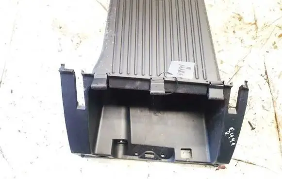 Ford Focus Glove box 4m5xa06008aa c88ra
