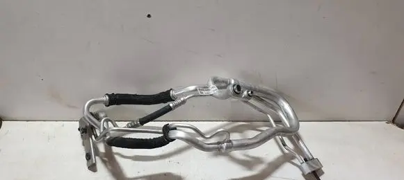 Air conditioning (A/C) pipe/hose