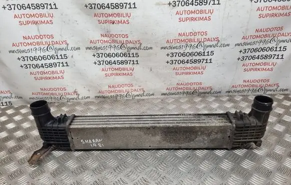Volkswagen Sharan Intercooler radiator 7M0145805