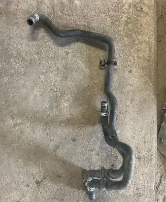 Renault Megane II Engine coolant pipe/hose