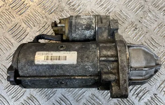 Mercedes-Benz Vito Viano W639 Starter motor H191851A