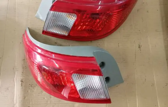 Mitsubishi Colt Rear/tail lights 98082305