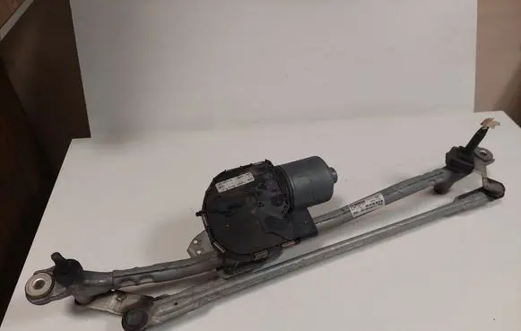Audi A6 S6 C7 4G Front wiper linkage and motor 4G1955023A 4G1955119