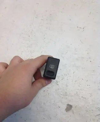 Ford Galaxy Windscreen/window heater switch 7M5959621B