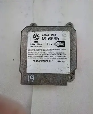 Volkswagen Golf IV Airbag control unit/module 1J0909609 5WK42800 38980303