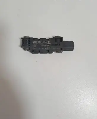 Audi A4 S4 B7 8E 8H Airbag deployment crash/impact sensor 8E0959651A 080505 010969