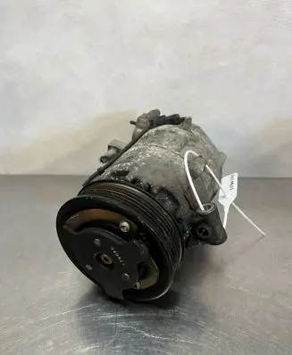 BMW 1 E81 E87 Air conditioning (A/C) compressor (pump) 6915380