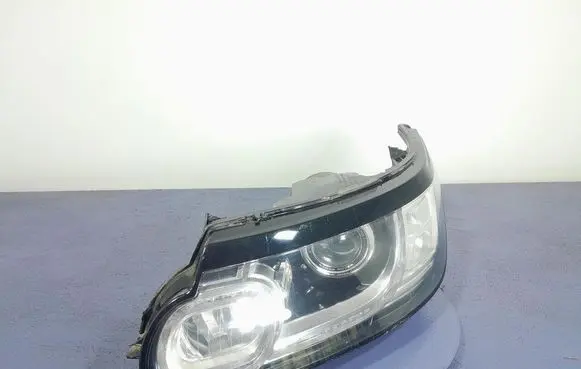 Land Rover Range Rover Sport L320 Headlight/headlamp DK62-13W030-EH