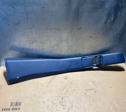 Mercedes-Benz E W124 (B) pillar trim (bottom) 1246920222