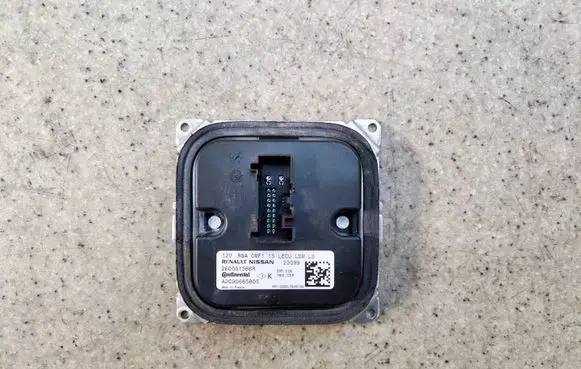 Renault Megane IV LED ballast control module 260551566R04 260551566R