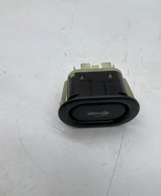 Saab 9-5 Tailgate opening switch 156796 4733440