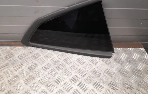 Chevrolet Camaro Rear side window 23410774 43R001238 E000218