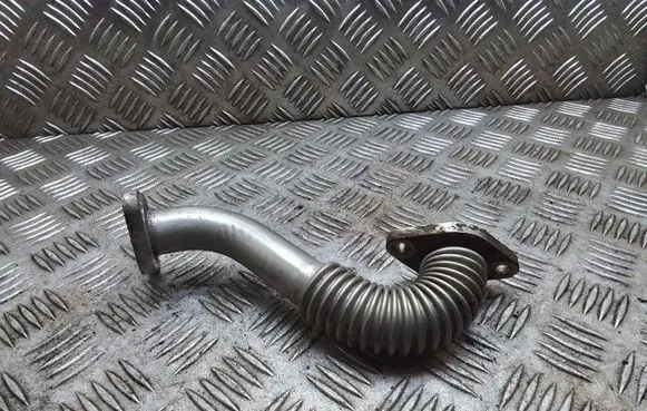 Opel Movano B EGR valve line/pipe/hose