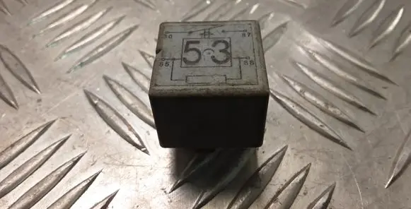 Audi A6 S6 C5 4B Other relay 141951253B