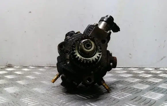 Renault Trafic II (X83) Fuel injection high pressure pump 8200690774 0445010170