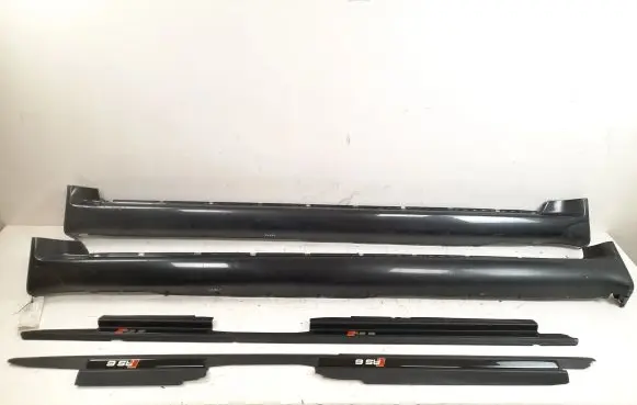 Audi RS6 Sill 4B3853859B 4B3853860B