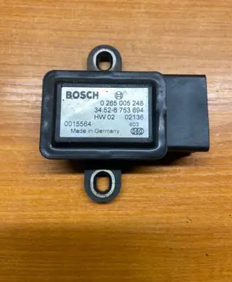 BMW 5 E39 ESP acceleration yaw rate sensor 0265005248 34526753694 0015564